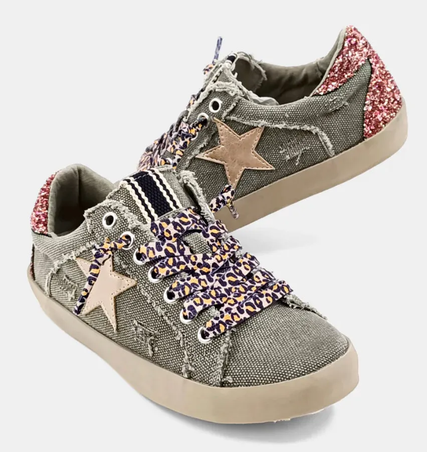 Paula- Olive Canvas