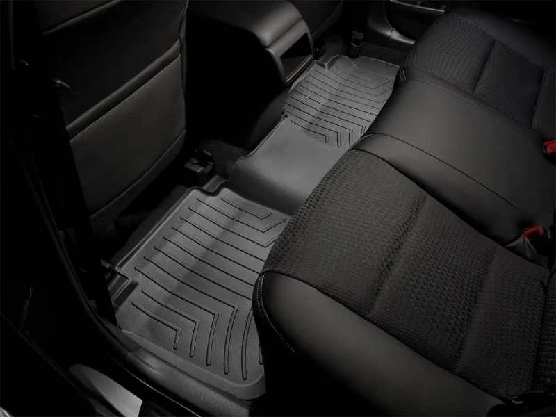 WeatherTech 07  Toyota FJ Cruiser Rear FloorLiner - Black